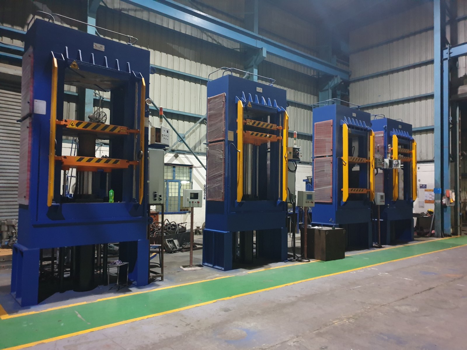 Flap Moulding Presses